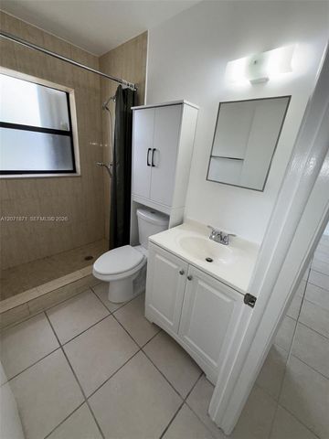 15324 SW 72nd Street 12-21, Miami, FL 33193