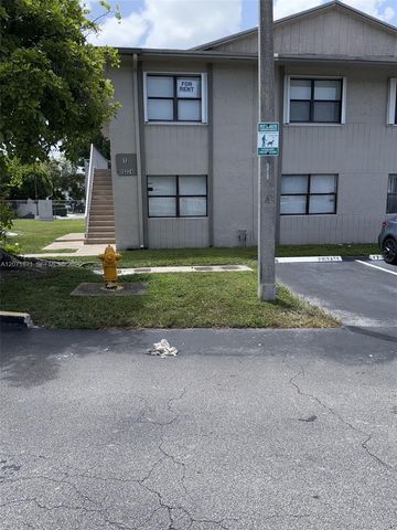 15324 SW 72nd Street 12-21, Miami, FL 33193