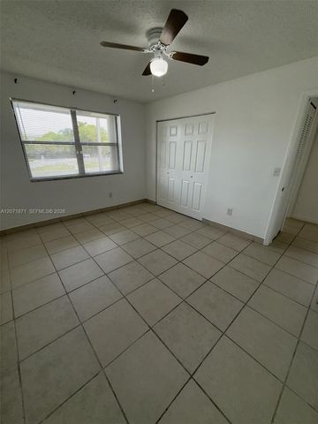 15324 SW 72nd Street 12-21, Miami, FL 33193