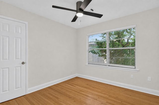 6717 Sharpcrest Street, Houston, TX 77074