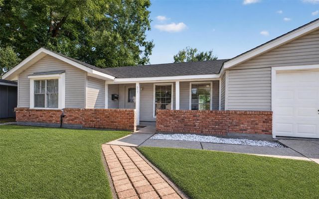 6717 Sharpcrest Street, Houston, TX 77074