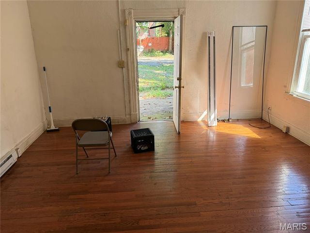 2233 Gasconade Street, St Louis, MO 63118