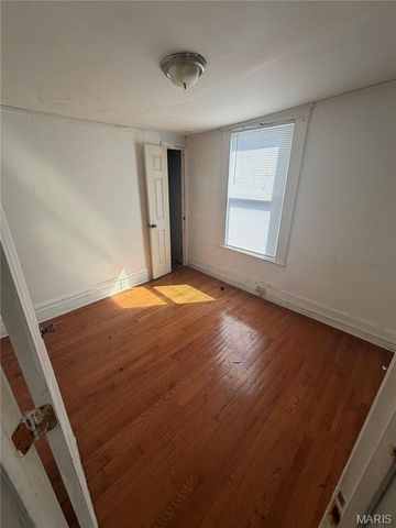 2233 Gasconade Street, St Louis, MO 63118