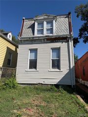 2233 Gasconade Street, St Louis, MO 63118