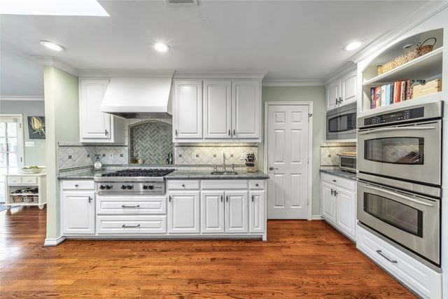 5619 Northmoor Drive, Dallas, TX 75230