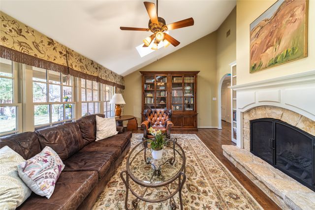 5619 Northmoor Drive, Dallas, TX 75230