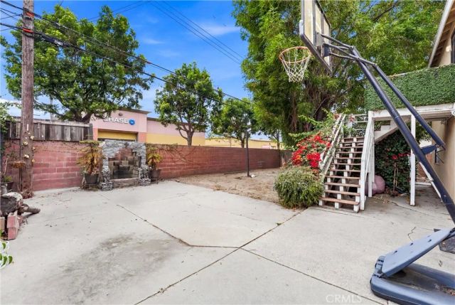 5976 Los Feliz Drive, Buena Park, CA 90620