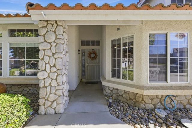 40410 Casa Court, Palmdale, CA 93551