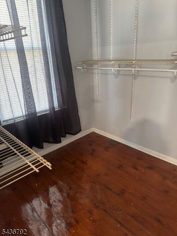 73 2nd St, Newark City, NJ 07107