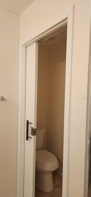 Image 24 of property listing at 3679 TRIANON DRIVE, Orlando, FL 32818
