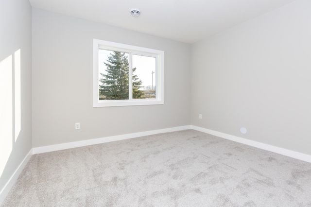 1230 Olivia Street SE, New Prague, MN 56071