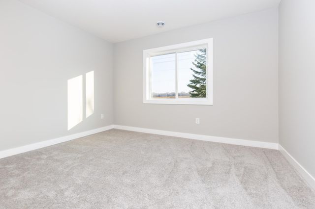 1230 Olivia Street SE, New Prague, MN 56071