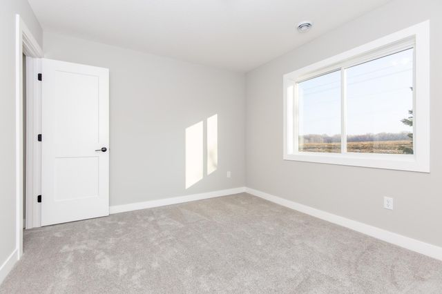 1230 Olivia Street SE, New Prague, MN 56071