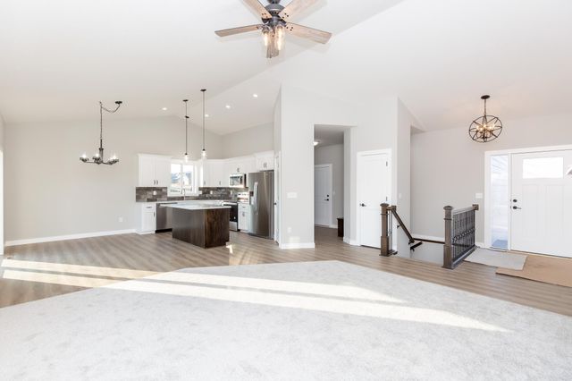 1230 Olivia Street SE, New Prague, MN 56071