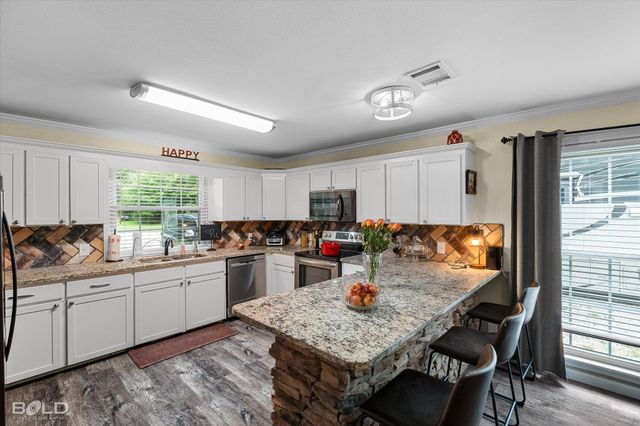 1034 Cattlemans Trail, Benton, LA 71006