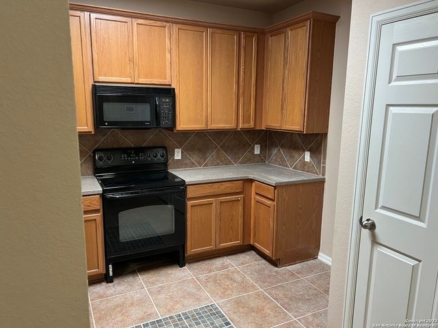 2515 GRAYSON WAY, San Antonio, TX 78232