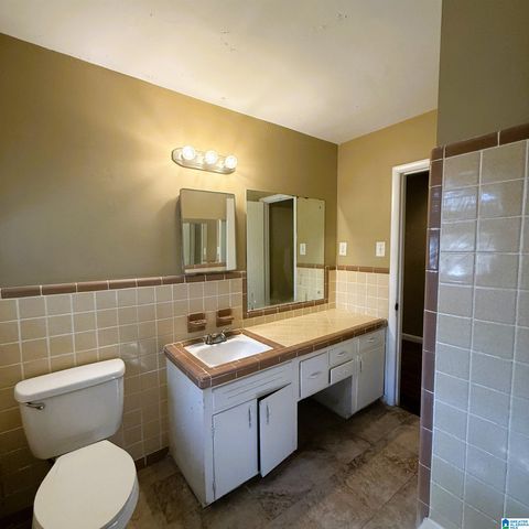 629 26TH AVENUE NW, Birmingham, AL 35215
