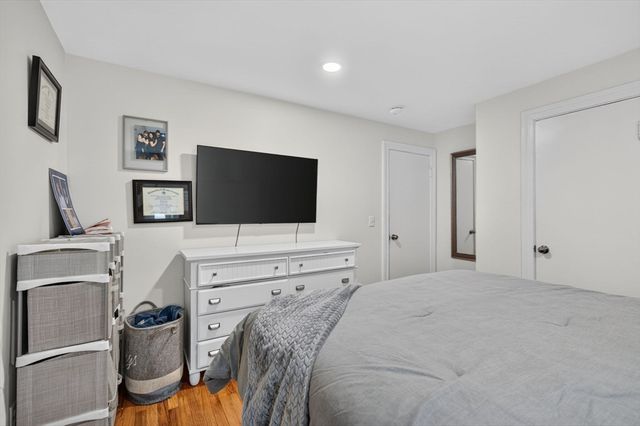 193 Pond St, Randolph, MA 02368