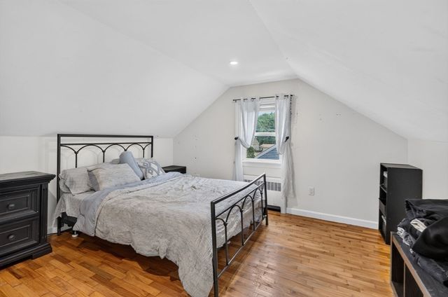 193 Pond St, Randolph, MA 02368
