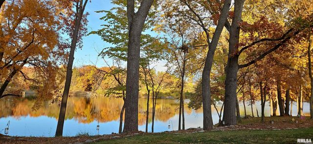 1828 WINGED FOOT Drive, Pekin, IL 61554