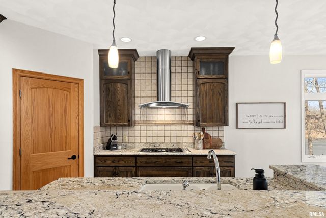 1828 WINGED FOOT Drive, Pekin, IL 61554