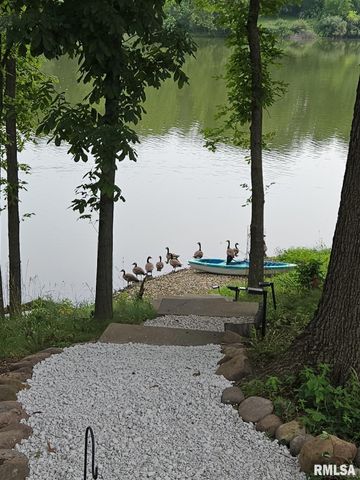 1828 WINGED FOOT Drive, Pekin, IL 61554