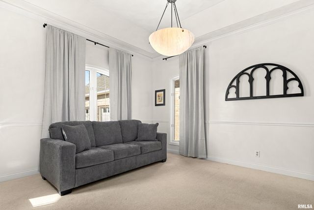 1828 WINGED FOOT Drive, Pekin, IL 61554