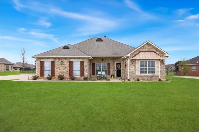 12208 Riviera Place, Farmington, AR 72730