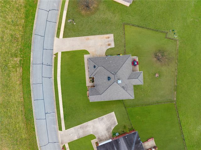 12208 Riviera Place, Farmington, AR 72730