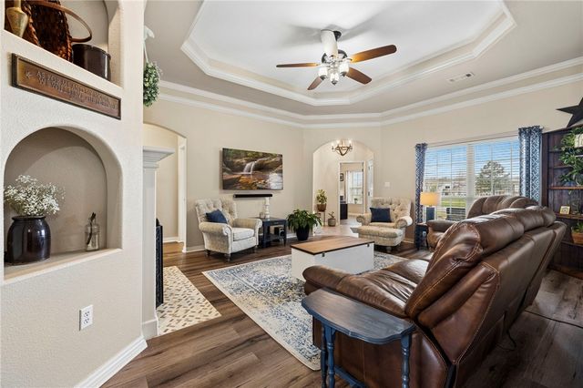 12208 Riviera Place, Farmington, AR 72730