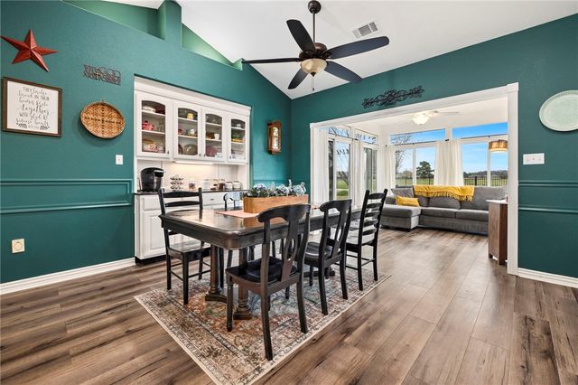 12208 Riviera Place, Farmington, AR 72730