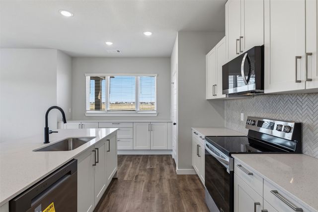 4062 LeCroy Court, Midlothian, TX 76065