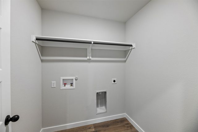 4062 LeCroy Court, Midlothian, TX 76065