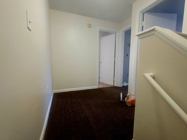 88 Albert Ave 2, Springfield, MA 01151