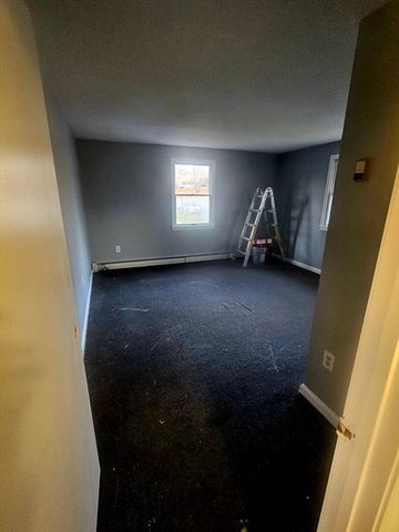 88 Albert Ave 2, Springfield, MA 01151