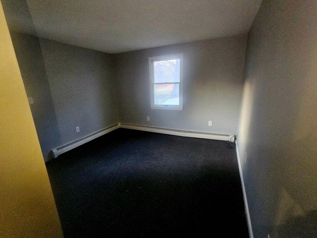 88 Albert Ave 2, Springfield, MA 01151