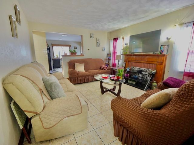 462 American Legion Hwy, Revere, MA 02151