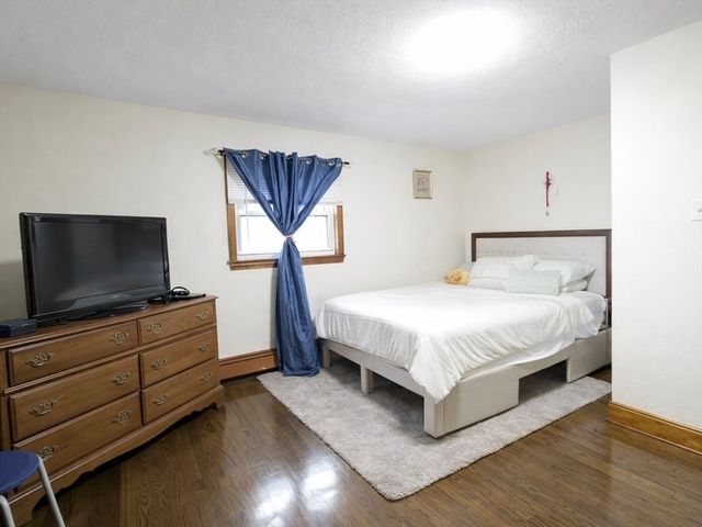 462 American Legion Hwy, Revere, MA 02151