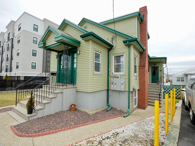 462 American Legion Hwy, Revere, MA 02151