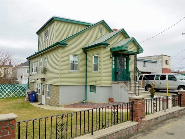 462 American Legion Hwy, Revere, MA 02151