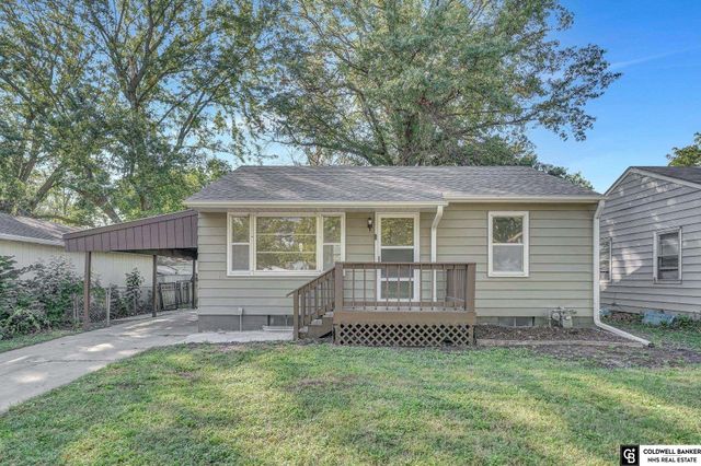 5125 GREENWOOD Street, Lincoln, NE 68504