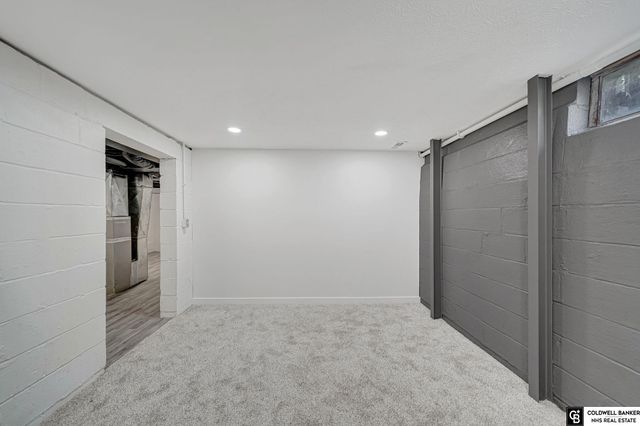 5125 GREENWOOD Street, Lincoln, NE 68504