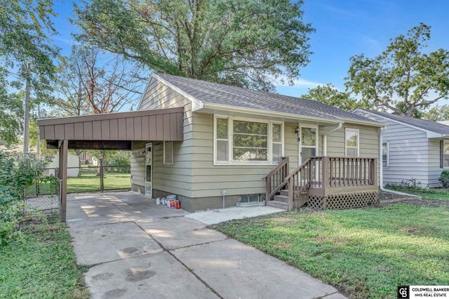 5125 GREENWOOD Street, Lincoln, NE 68504