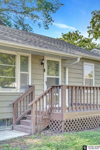 5125 GREENWOOD Street, Lincoln, NE 68504