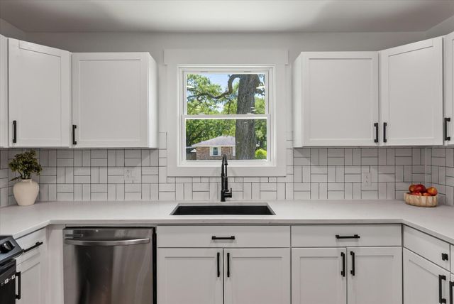 1634 Ingram Road, Charleston, SC 29407