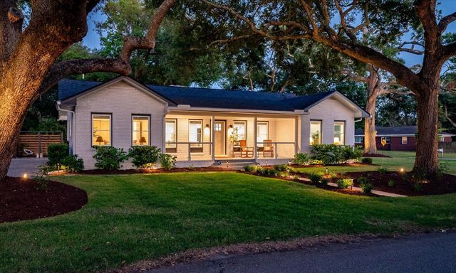 1634 Ingram Road, Charleston, SC 29407