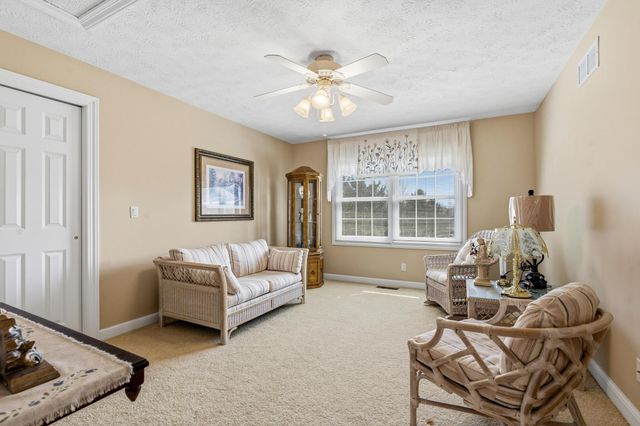 999 Brookwood Drive 999 Brookwood Drive, Troy, OH 45373