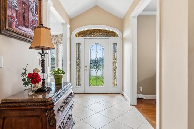 999 Brookwood Drive 999 Brookwood Drive, Troy, OH 45373