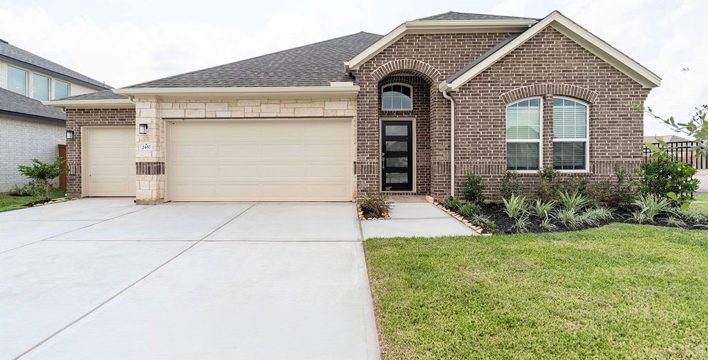 7807 Bear Trace Rd, Fairview, TN 37062
