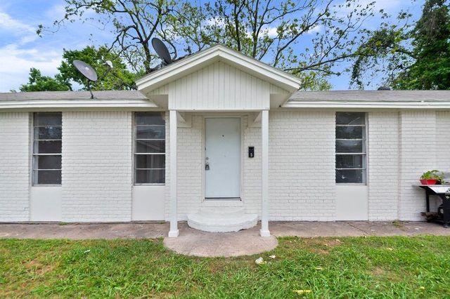 806 East Emily Avenue 6, Wharton, TX 77488
